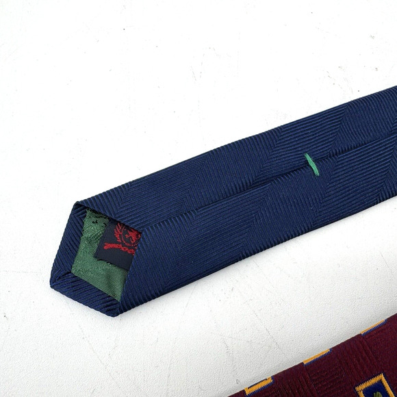 Vintage 1990’s Tommy Hilfiger Hand-Made 100% Silk Neck Tie MADE IN USA Red Blue - Picture 3 of 8